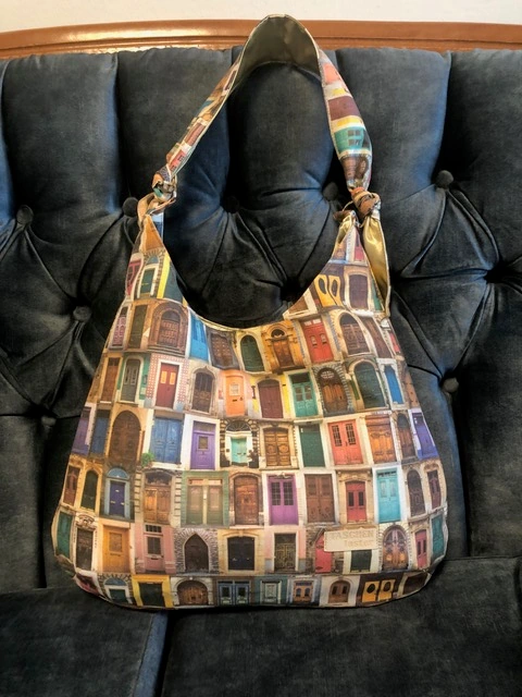 Weich geformte Hobo Bag – Foto 8